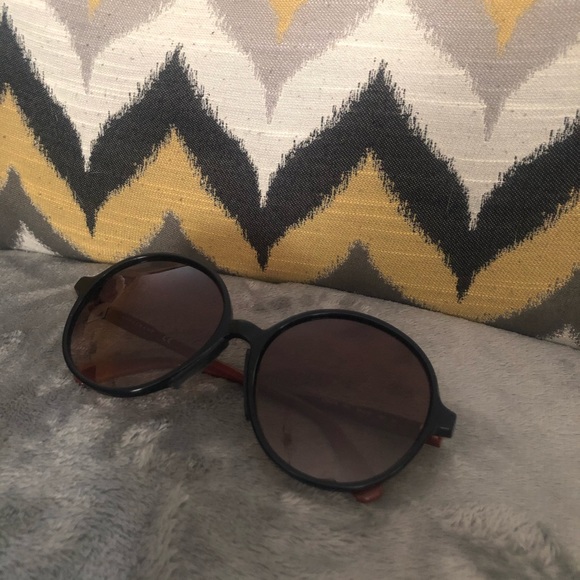 Longchamp LO607S Sunglasses - Picture 3 of 5